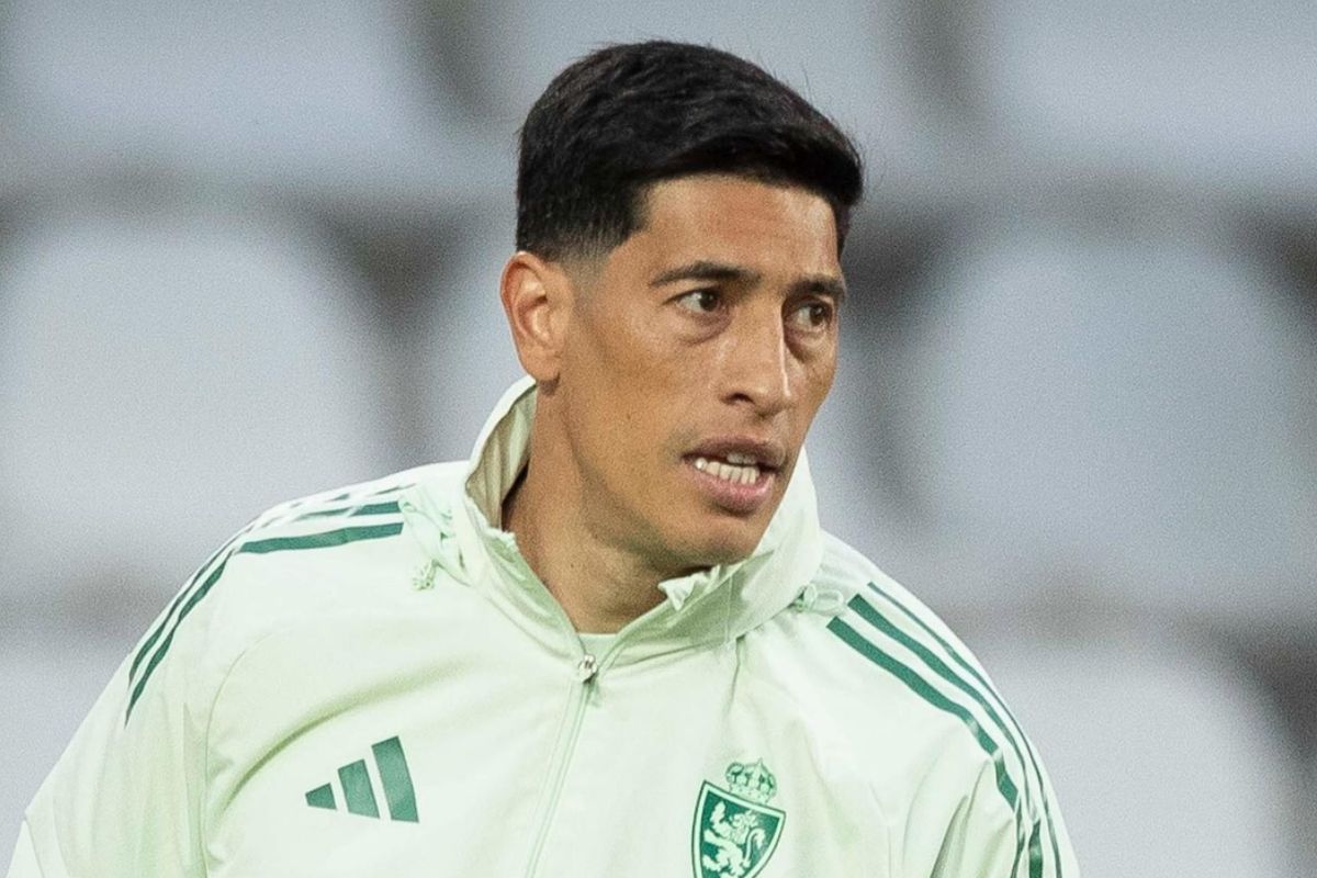 Esteban Andrada, jugador del Zaragoza, le propinó un brutal puñetazo a un rival