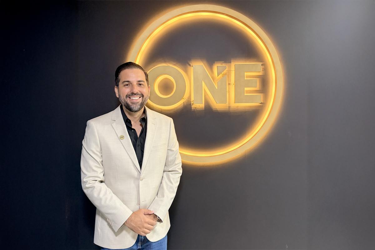Galo Montenegro se une a Realty ONE Group como Director General
