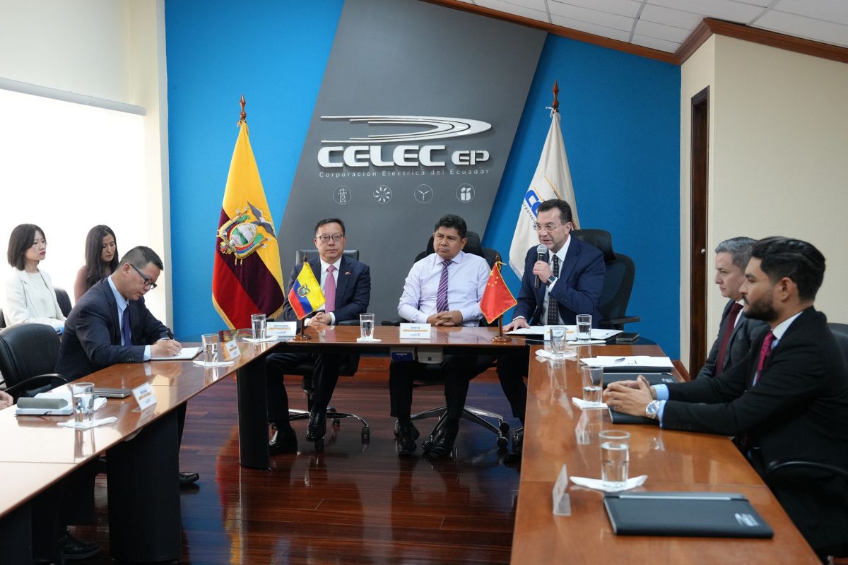Ecuador recibe de forma definitiva Coca Codo Sinclair, pese a fisuras