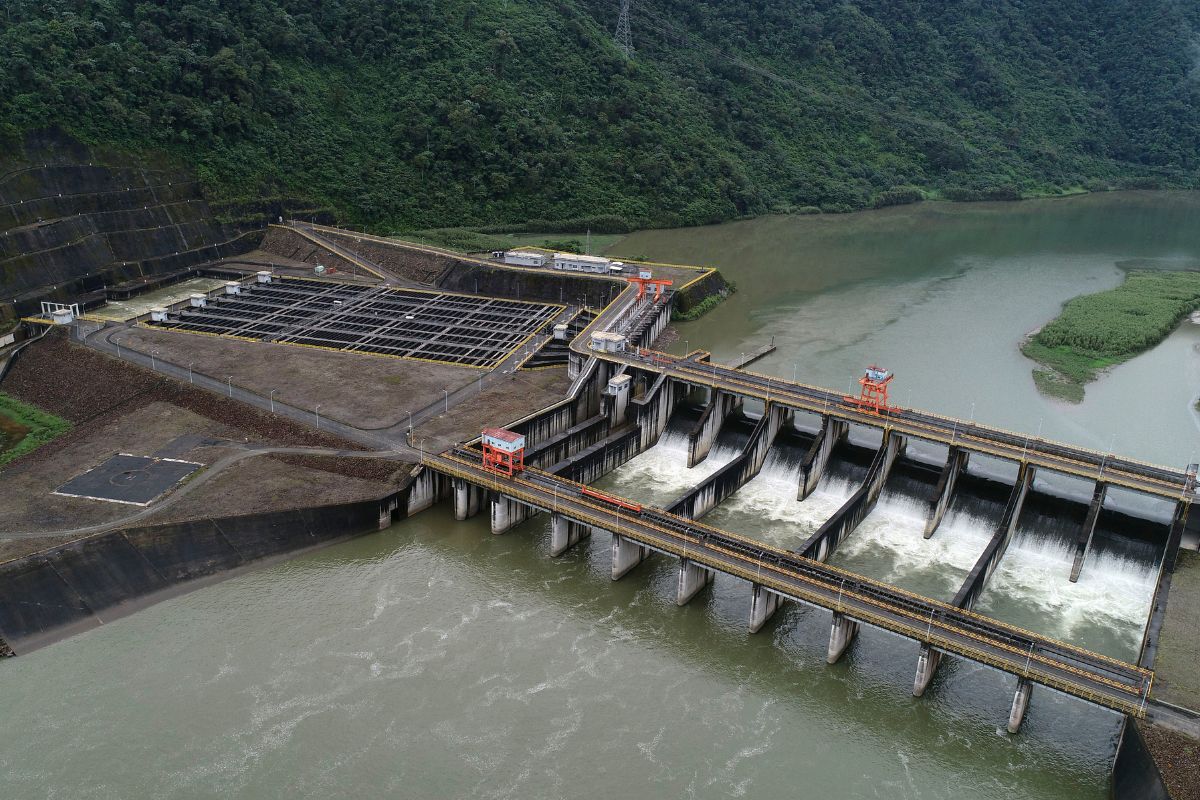 Coca Codo Sinclair eleva su generación y aporta más de la mitad de la energía hídrica del Ecuador
