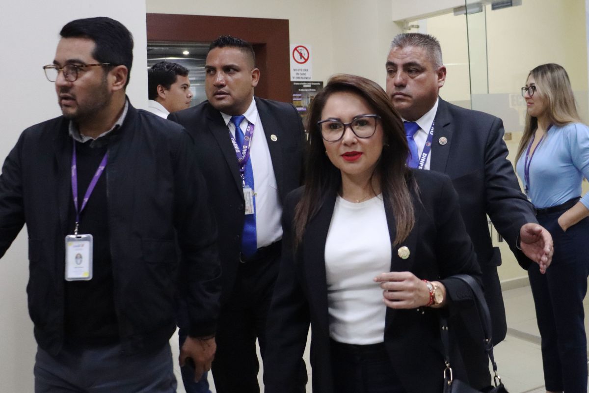 Gobierno defiende designación de Jaime Erazo como ministro de Salud en medio de cuestionamientos