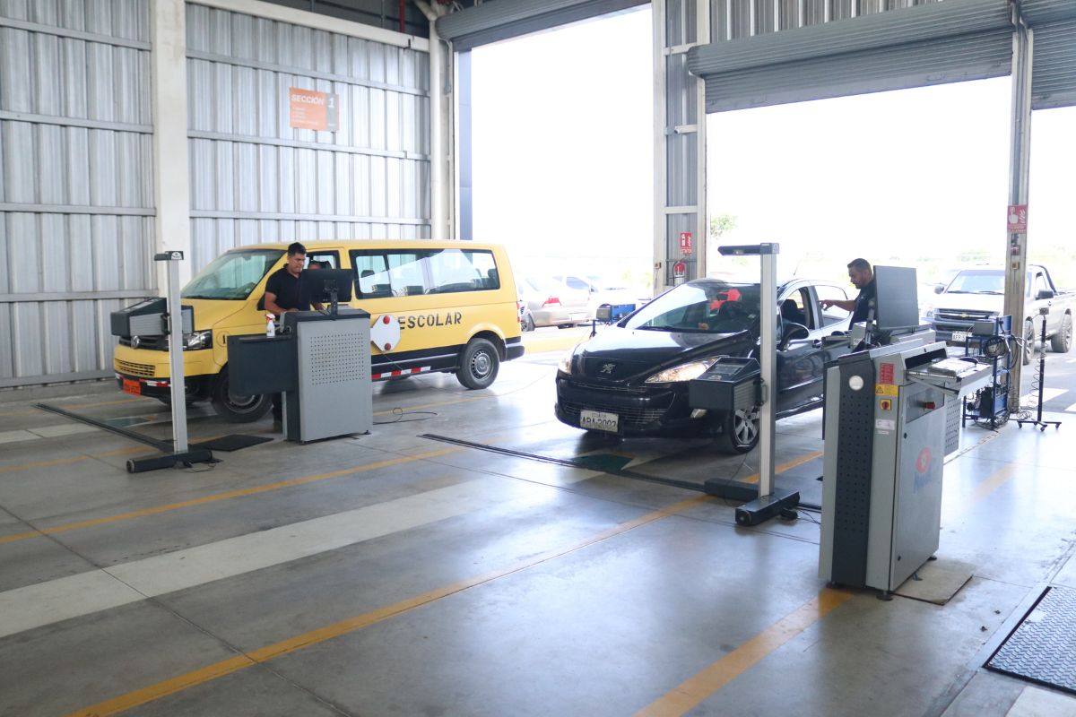 Empresas privadas también manejan la revisión vehicular en Ecuador y así se distribuyen por ciudades