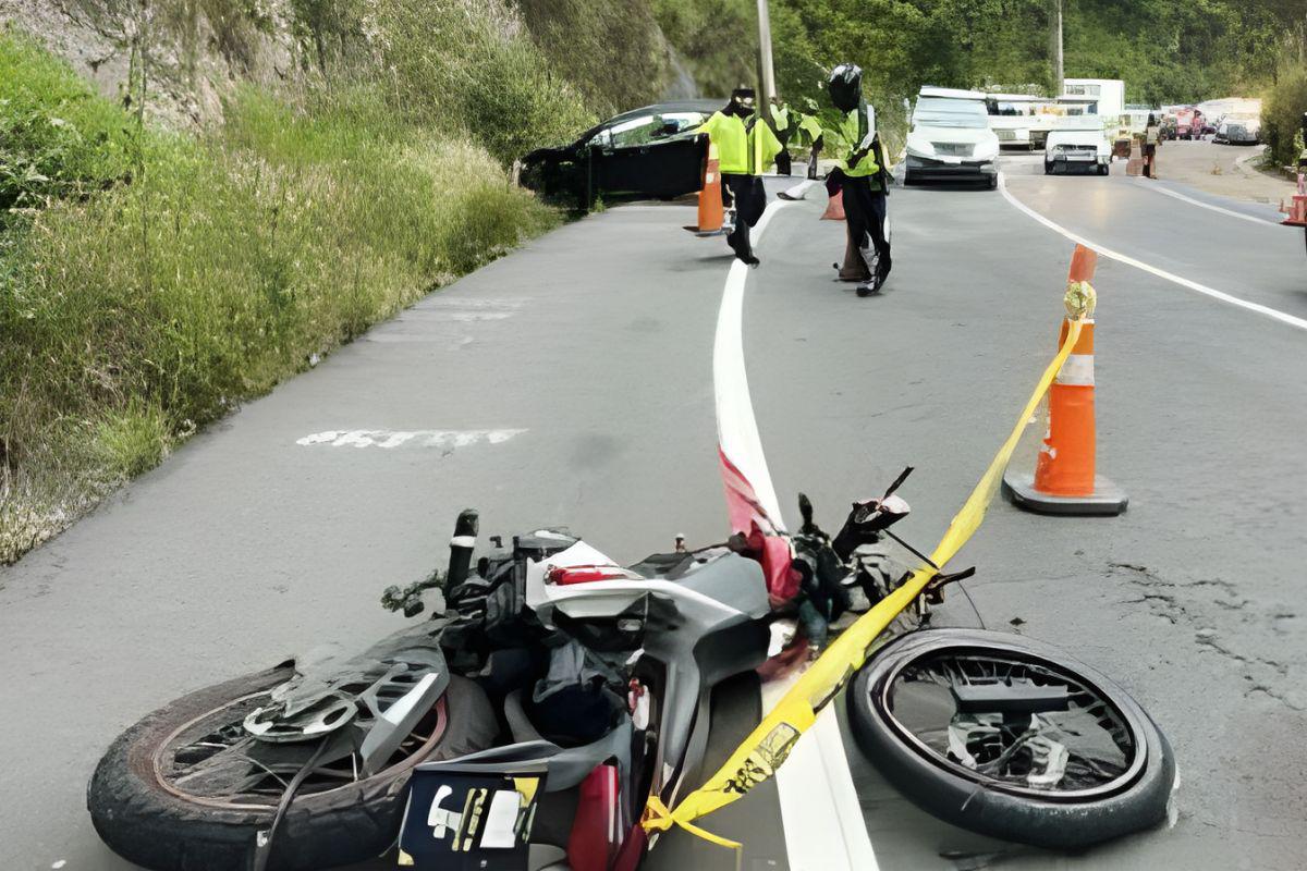 Siniestro en av. Simón Bolívar: un fallecido y cierres viales en Quito