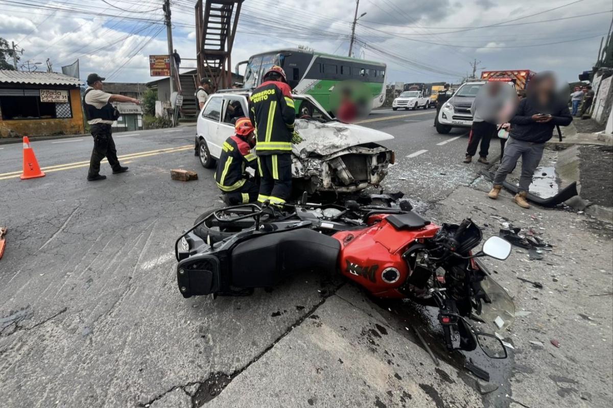 Siniestro en el sector Cuendina, Quito, deja cuatro heridos