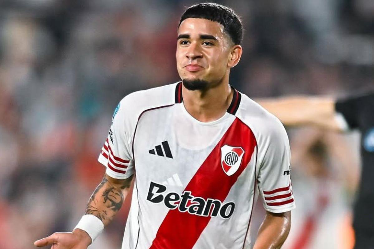 Kendry Páez revela por qué bailó tras su primer gol con River