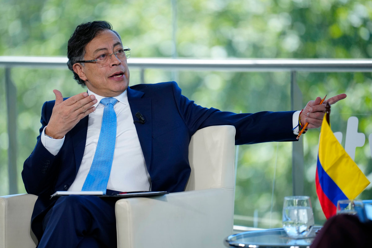 Gustavo Petro rechaza acusación de Daniel Noboa sobre supuestos vínculos con alias ‘Fito’