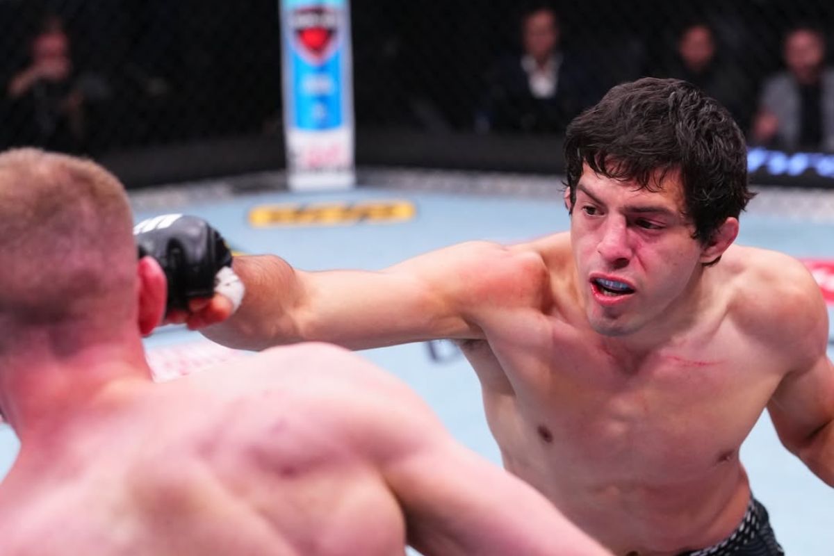 Adrián Luna perdió en su debut en la UFC con ‘Chito’ Vera como comentarista