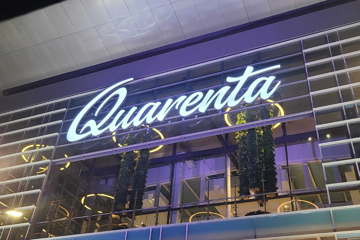 El Quicentro Shopping celebra 40 años con nueva fachada e imagen