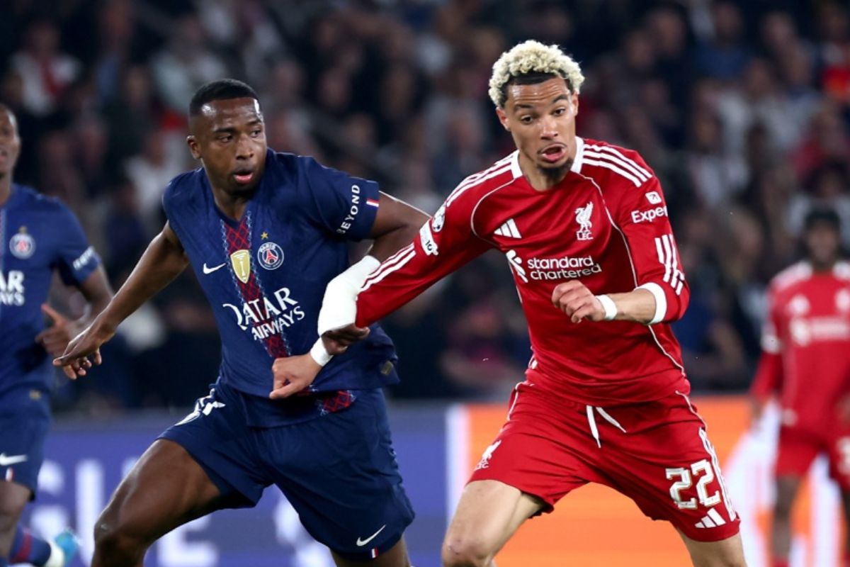 El PSG y Willian Pacho se ponen a un paso de semifinales de Champions