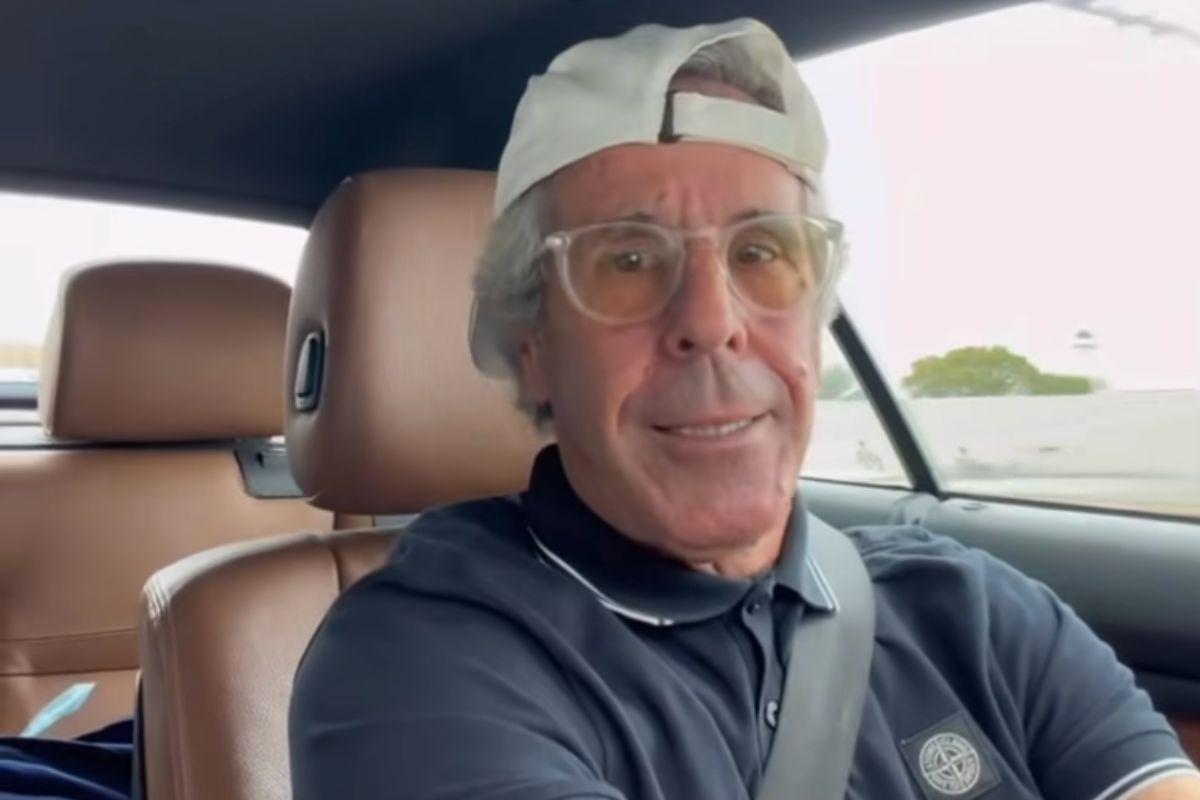 Hombre parecido a Jeffrey Epstein busca ser alcalde de Palm Beach