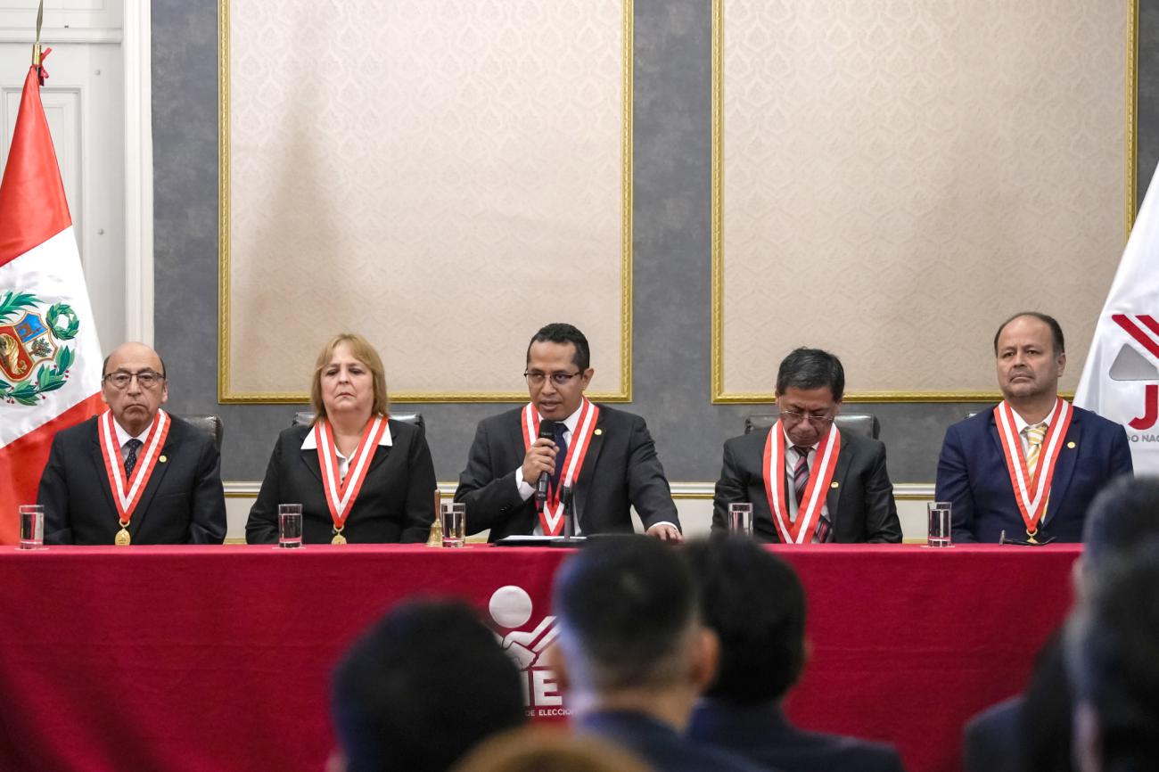 Peru defines its future: Keiko Fujimori and Roberto Sánchez to head to a runoff in 2026