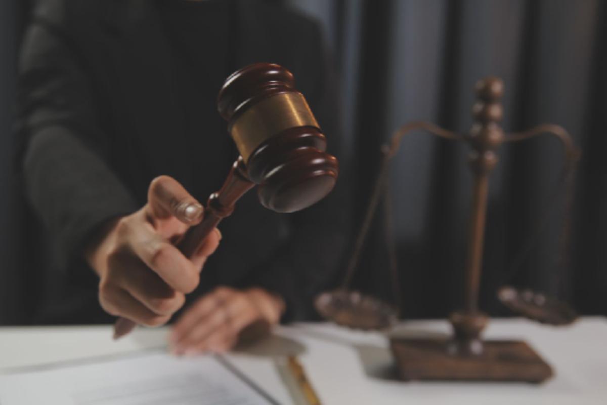 Adolescente sentenciado a ocho años por homicidio en Ecuador