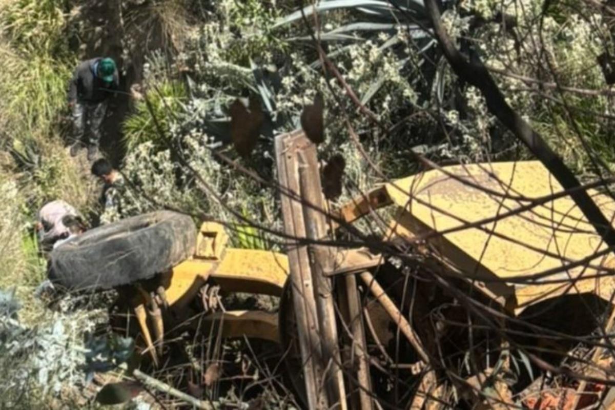 Nayón: dos muertos tras caída de tractor en nororiente de Quito
