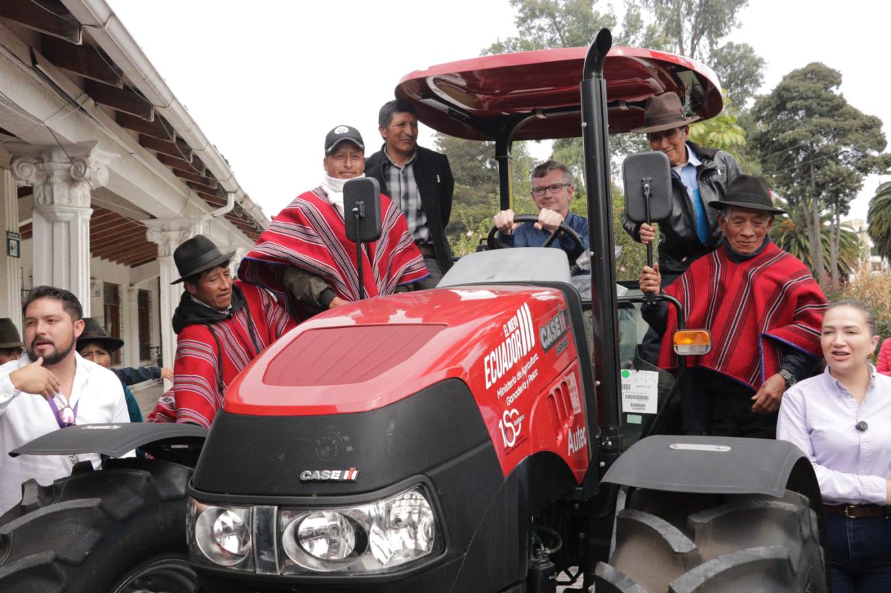 Ecuador destina ocho millones de dólares para arroz en cáscara