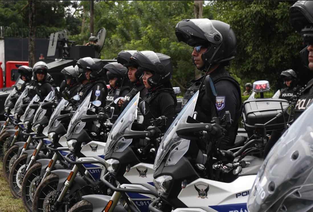 Policía recibe nuevo equipamiento y retoma los escuadrones de seguridad en carreteras