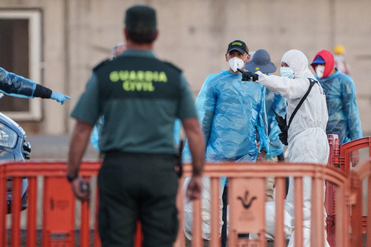 Pasajero español da positivo provisional por hantavirus en Madrid