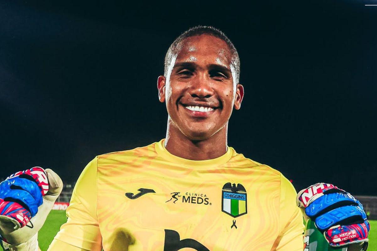 Omar Carabalí abre la puerta a Ecuador rumbo al Mundial 2026