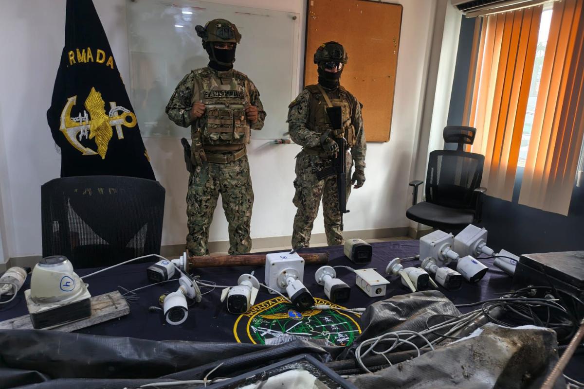 Retiran 44 cámaras de videovigilancia irregulares en Guayaquil