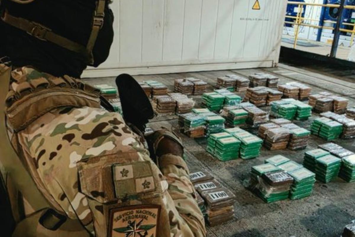 Panamá decomisa 1 378 paquetes de droga con apoyo de Ecuador