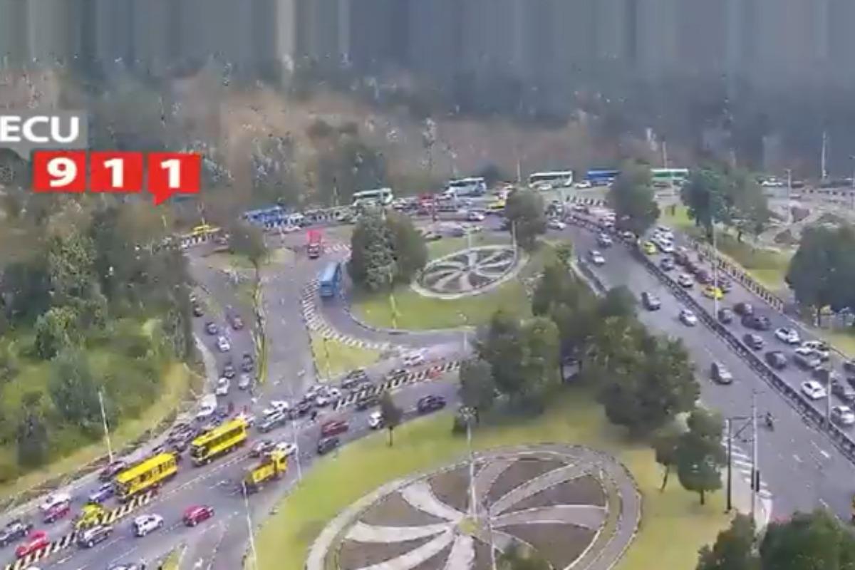Movilidad en Quito enfrenta congestión y circulación de buses