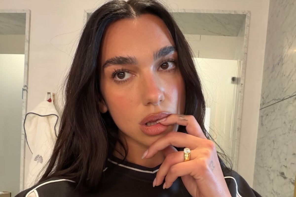 Por este motivo Dua Lipa demanda a Samsung por 15 millones