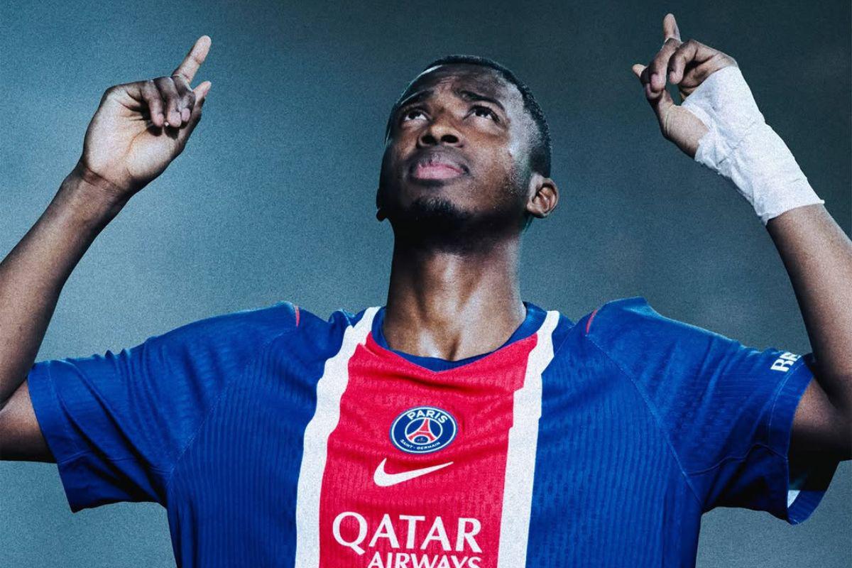 (Video) Willian Pacho sorprende hablando un francés fluido en el PSG
