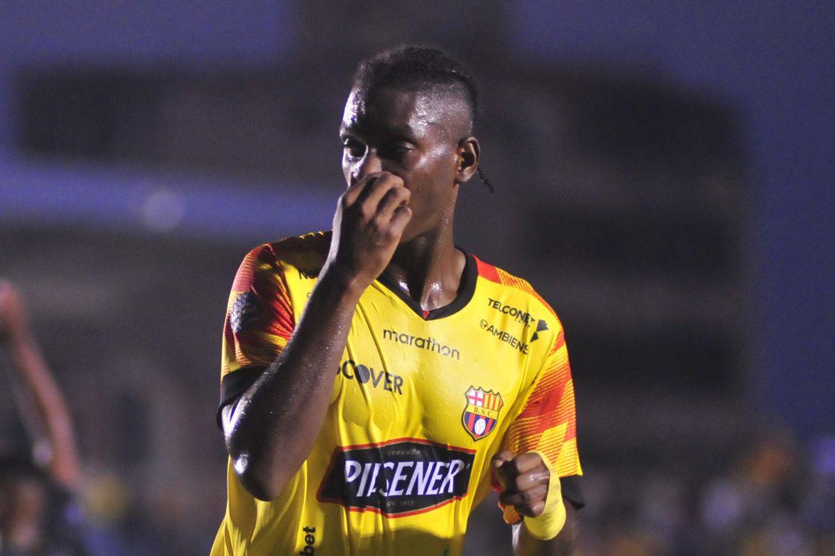 Allen Obando demandó a Barcelona SC por millonaria suma