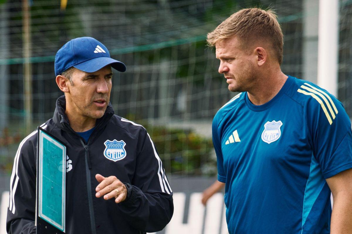 Emelec se quedó sin DT y ya eligió reemplazo