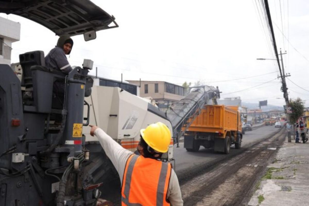 Quito suspende trabajos viales nocturnos por toque de queda