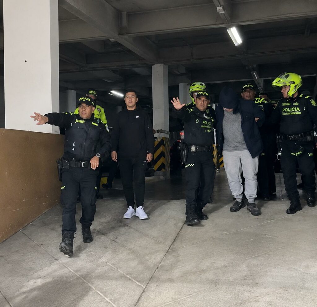 Ciudadano extranjero es detenido por presunto abuso sexual infantil.