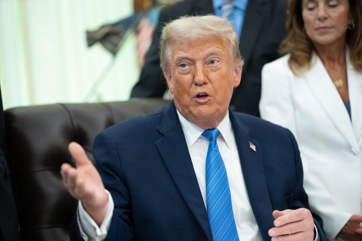 Donald Trump dice que podría tomar Irán ‘mañana mismo’