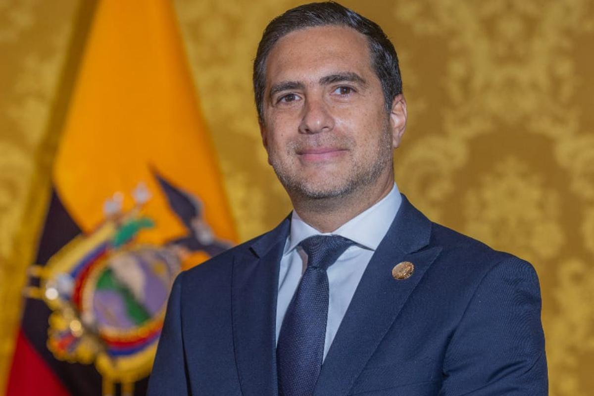 ¿Quién es Roberto Kury? El nuevo canciller de Ecua