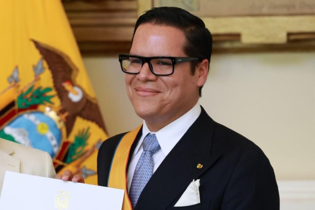 José Julio Neira al frente de entidades contra minería ilegal y lavado de activos, por designación de Daniel Noboa