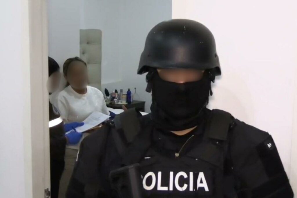 La Policía realizó allanamientos en la vivienda de la alcaldesa de Jipijapa.