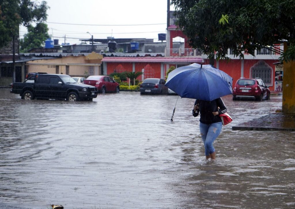 Inamhi emite alerta de lluvias en Ecuador hasta el 4 de julio
