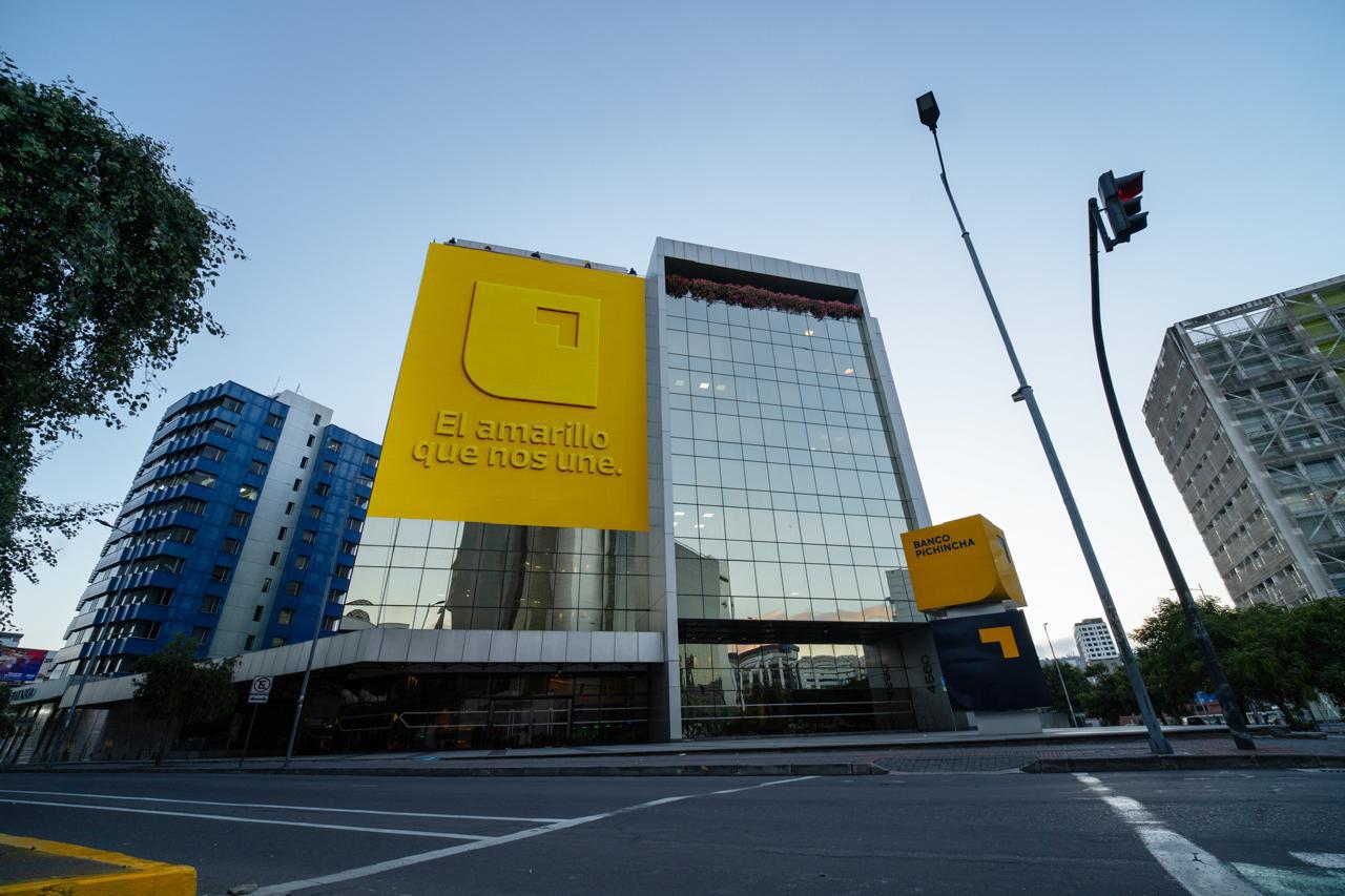 Banco Pichincha lanza convocatoria para apoyar a la Tri
