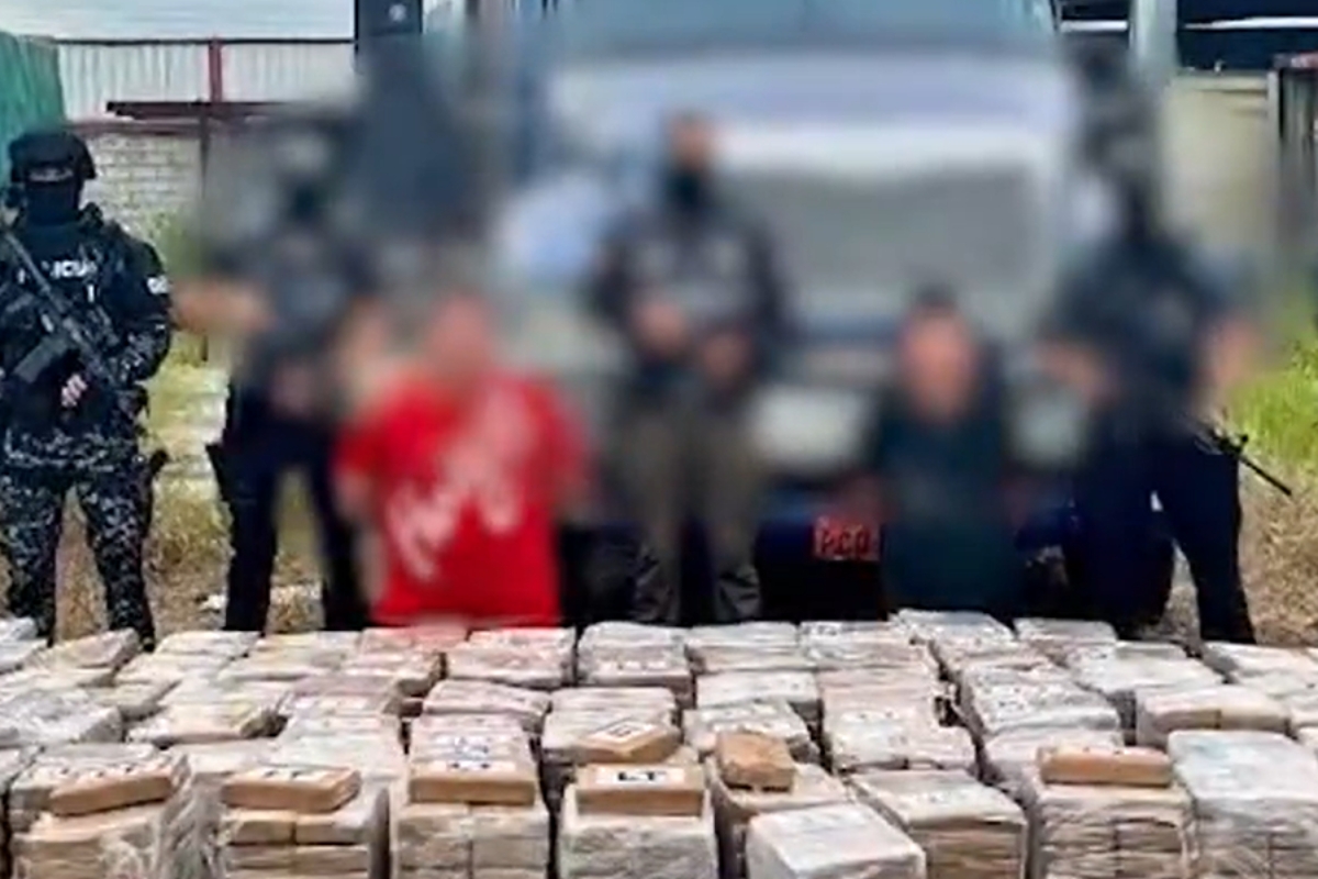 Policía se incauta de 1,5 toneladas de cocaína en Samborondón ¿En cuánto están valoradas?