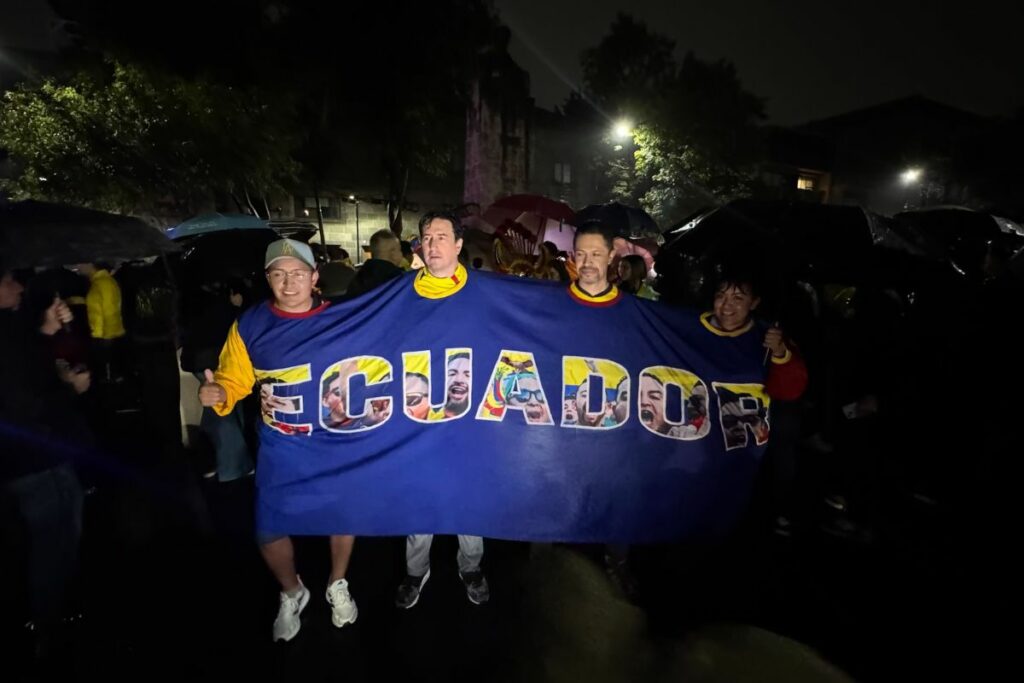 Cientos de miles de ecuatorianos viajaron a Estados Unidos para acompañar a la Tri en sus partidos.