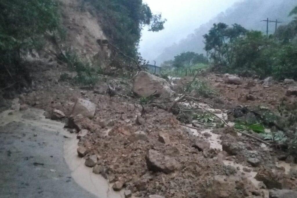 Aluvión en La Maná deja personas extraviadas tras 