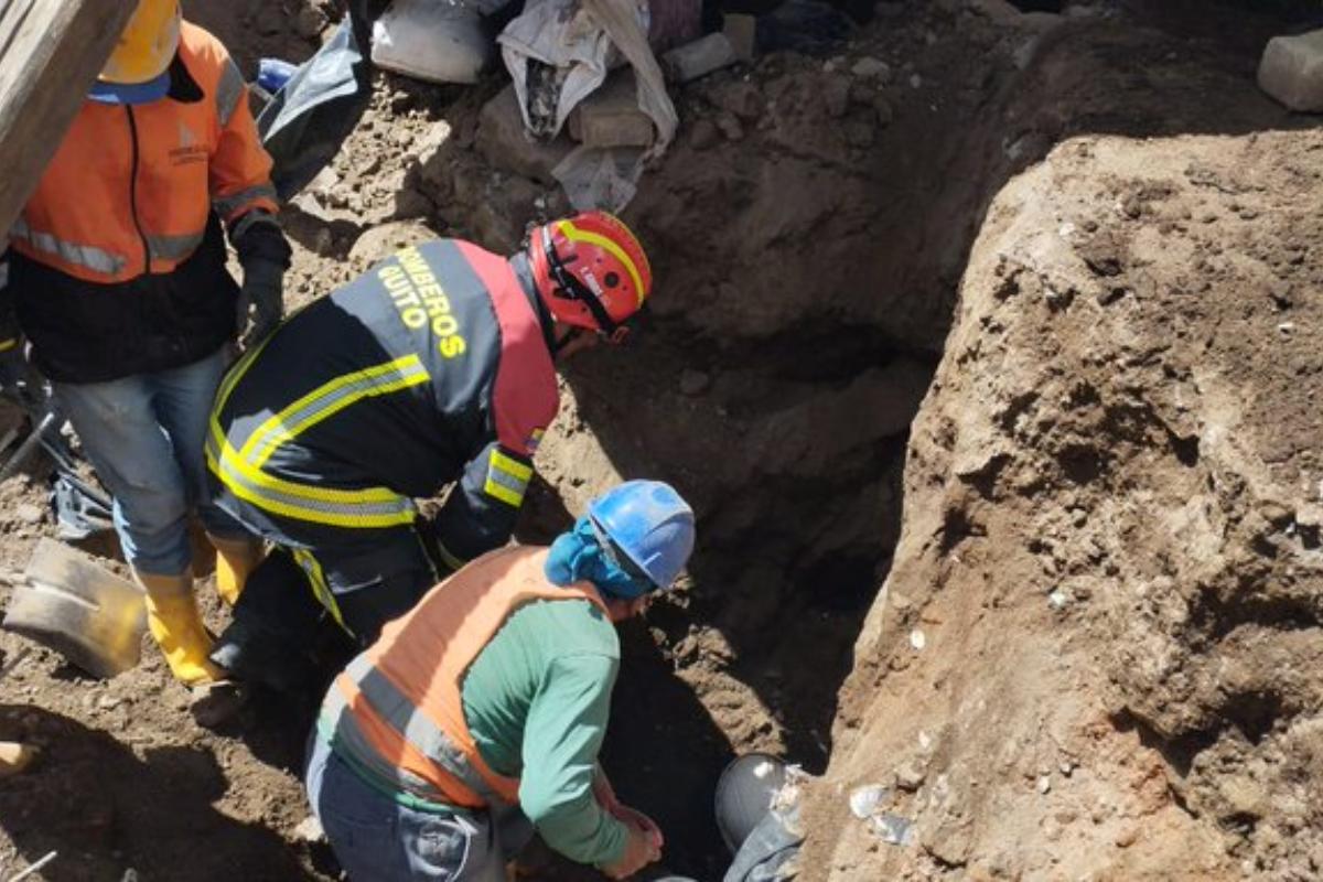 Emergencia en El Tejar por colapso estructural en Quito este lunes 1 de junio