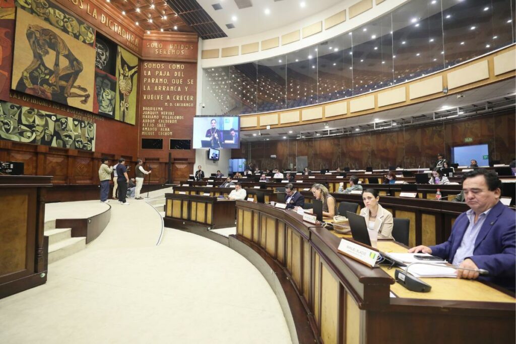 La Asamblea Nacional debatirá este 2 de julio la reforma al Código Orgánico Monetario y Financiero, que busca modernizar las Finanzas en Ecuador y ampliar las opciones de Inversión, aunque mantiene abierto el debate sobre el rol de la Banca y el mercado de valores.
