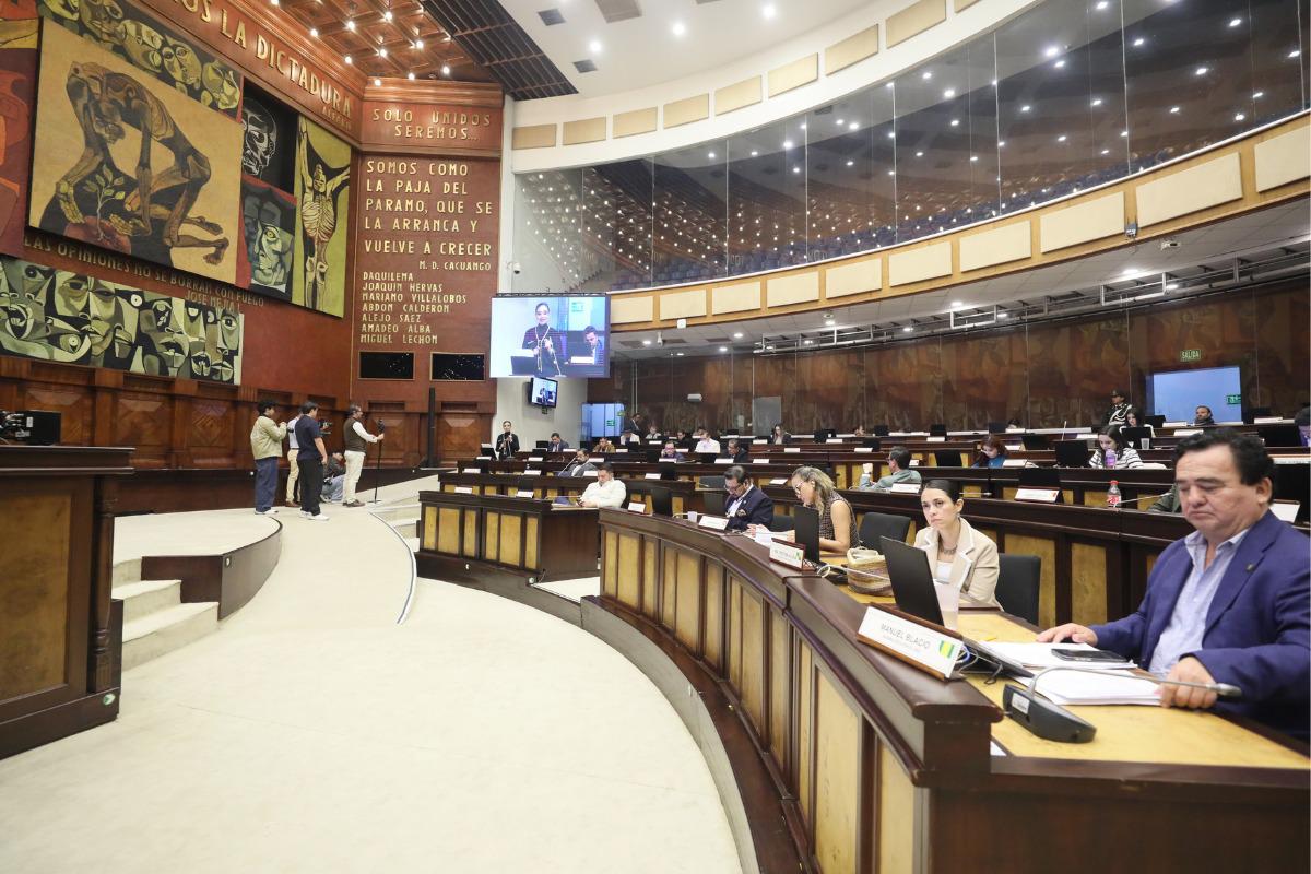 Asamblea Nacional da paso la salida de Ecuador del