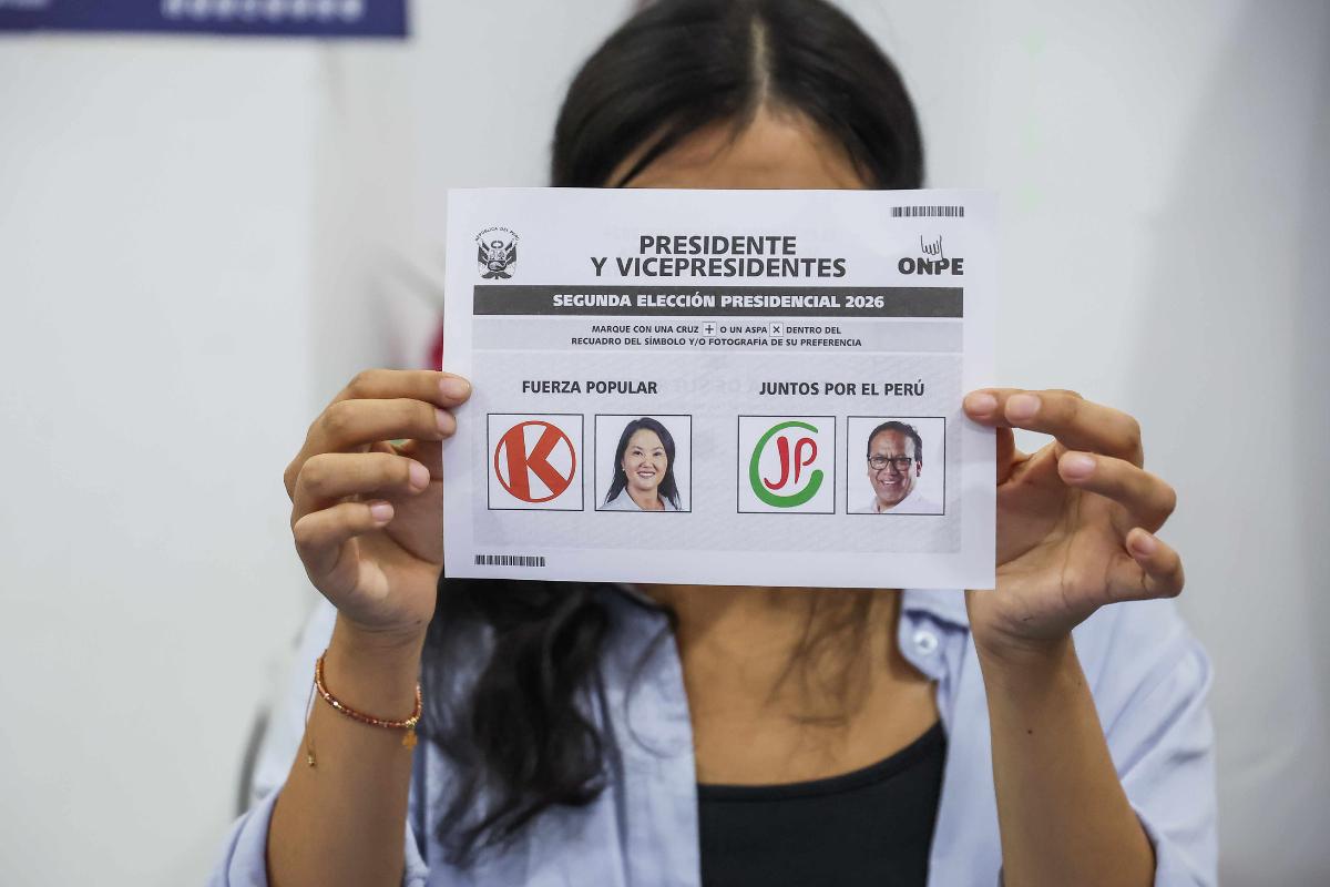 Perú elige Presidente bajo la sombra de un Congreso que tumb