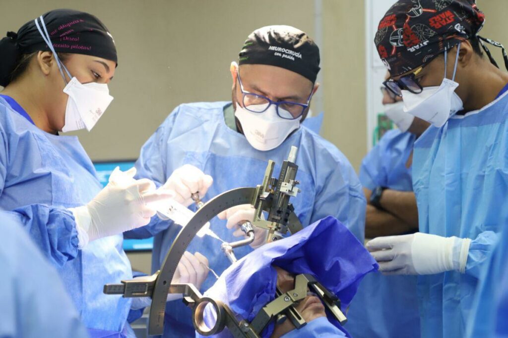 Un equipo multidisciplinario realizó la cirugía en el Hospital Guayaquil