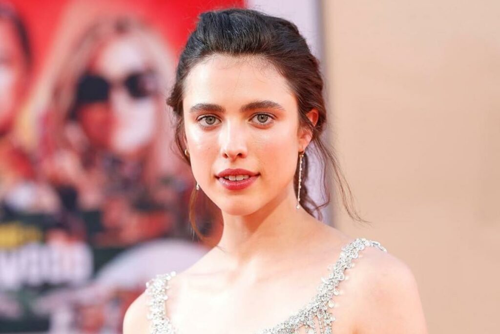 Margaret Qualley es una actriz y modelo estadounidense.