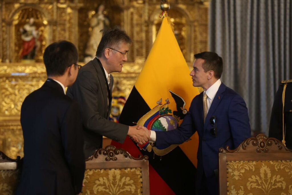 Daniel Noboa y representantes de Keidanren analizaron oportunidades de inversión y comercio entre Ecuador y Japón.