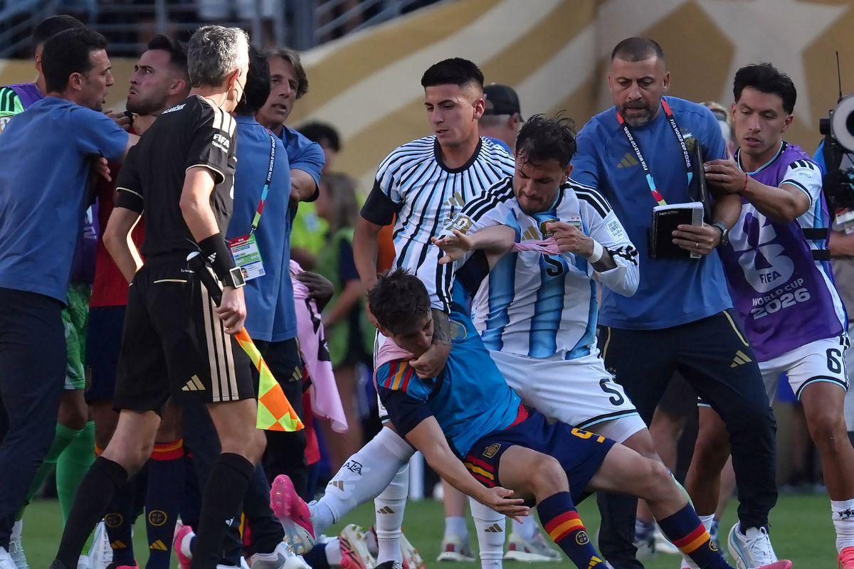 ¡Argentina en problemas! FIFA los investigará por los incidentes en la final del Mundial