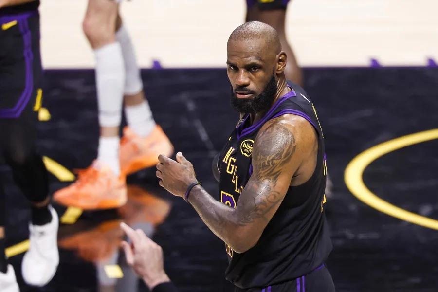 LeBron James ya tiene nuevo equipo para seguir haciendo historia