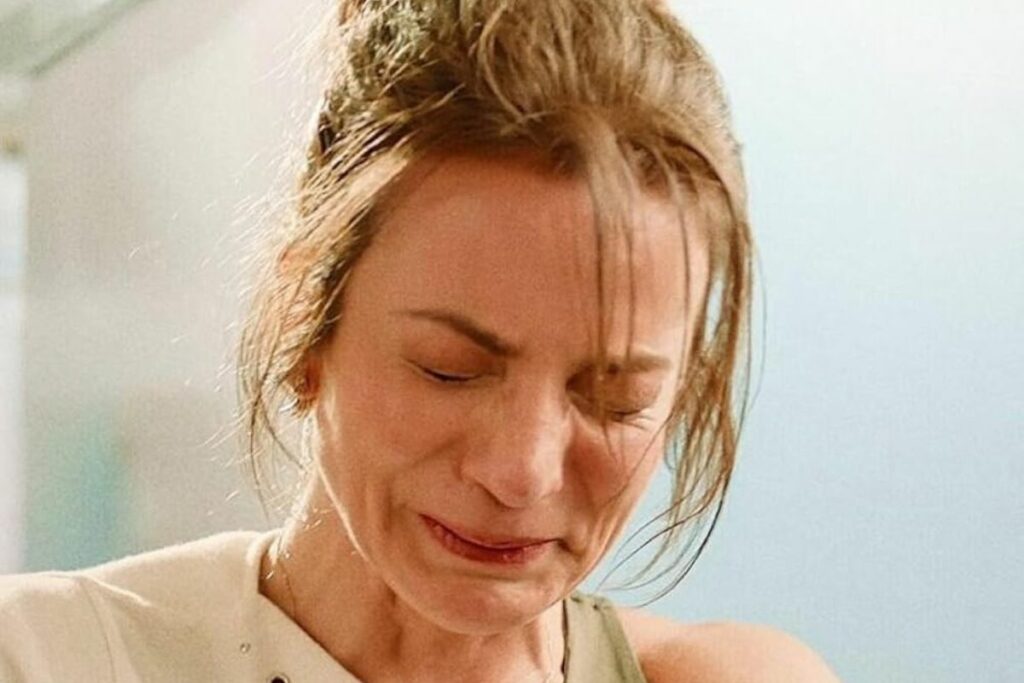La actriz Silvia Navarro es Maca en la película de Netflix 'El otro padre'.