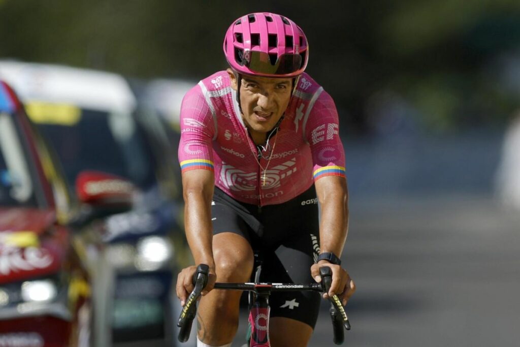 Richard Carapaz completa una jornada récord en el Tour de Francia • Foto EFE